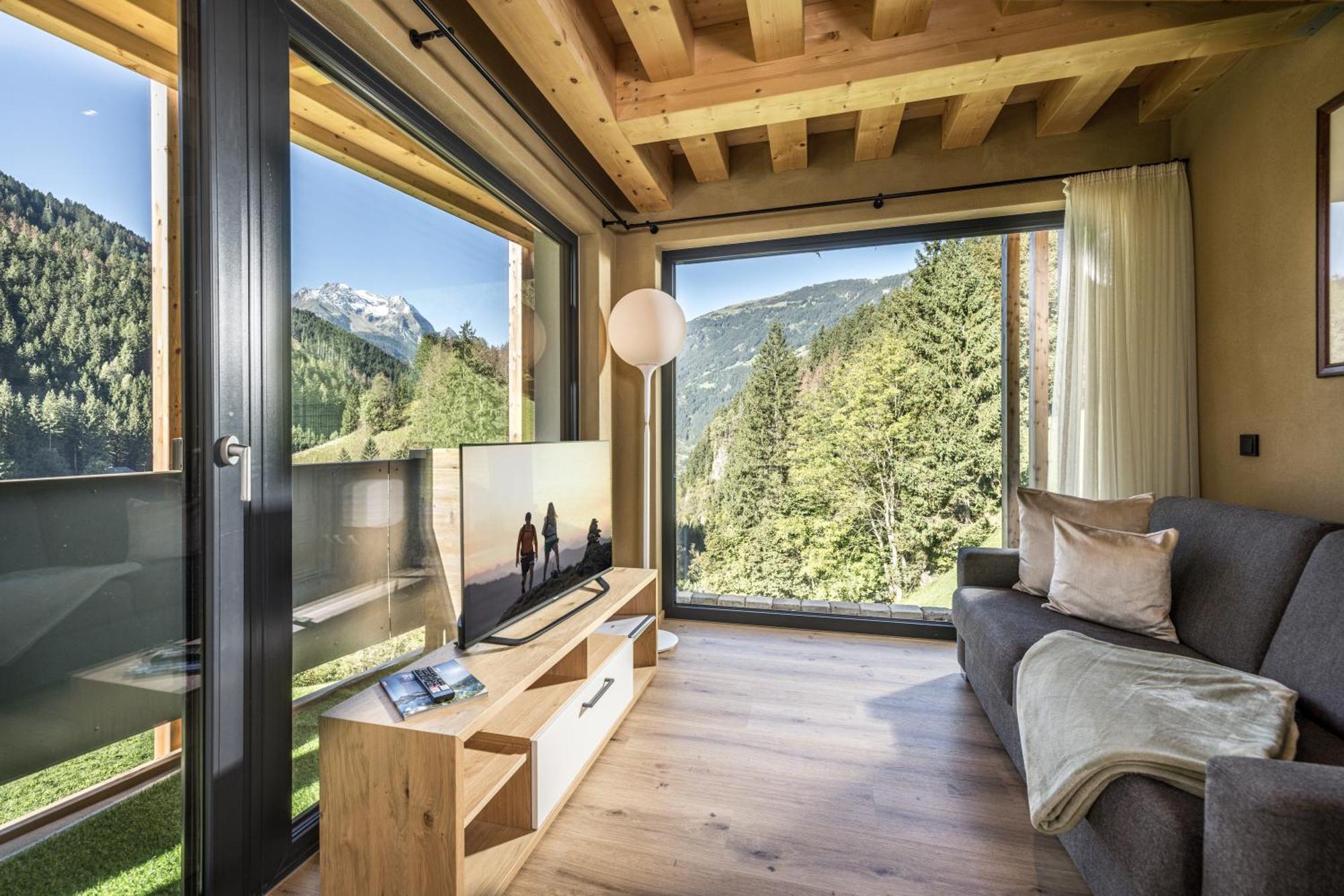 Natur Zeit - Alpine Garden Apartments Mayrhofen Extérieur photo